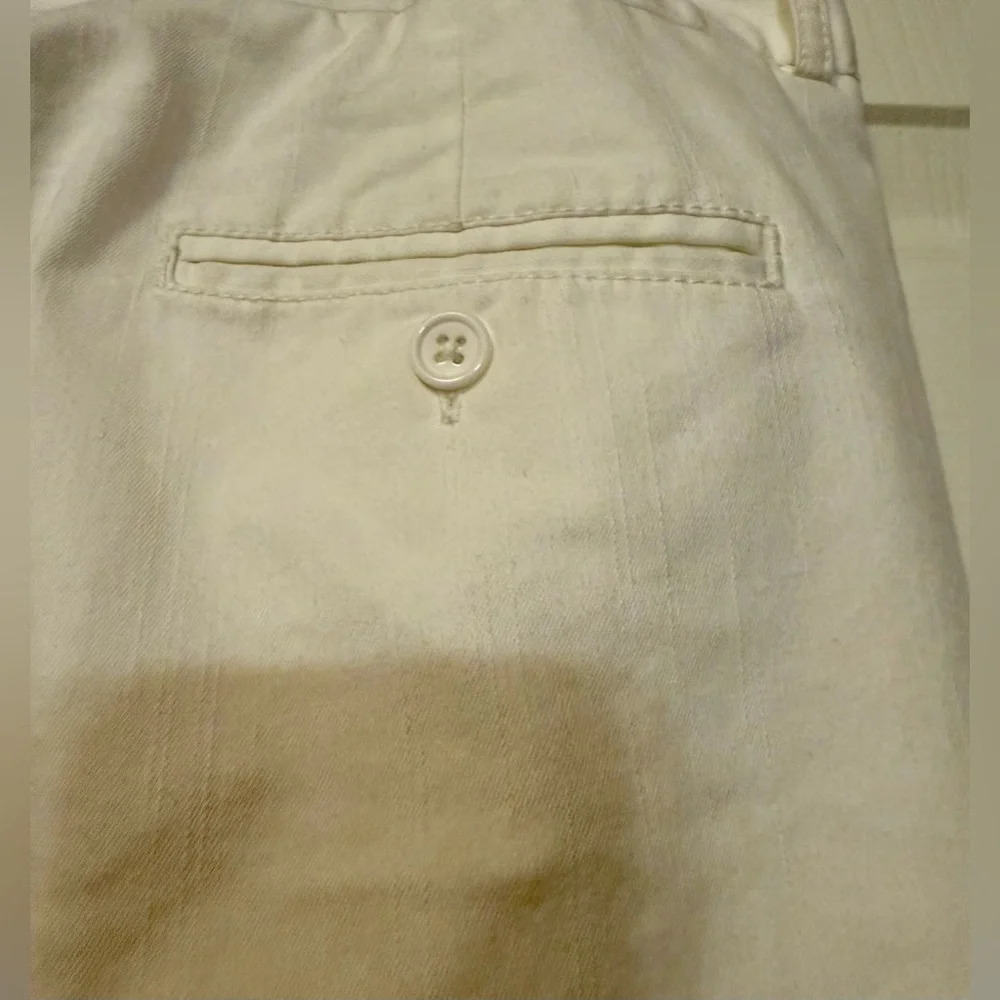 Larry Levine White Slim Leg Crop Chino Pants - Mid-Rise Size 12 - Picture 7 of 9